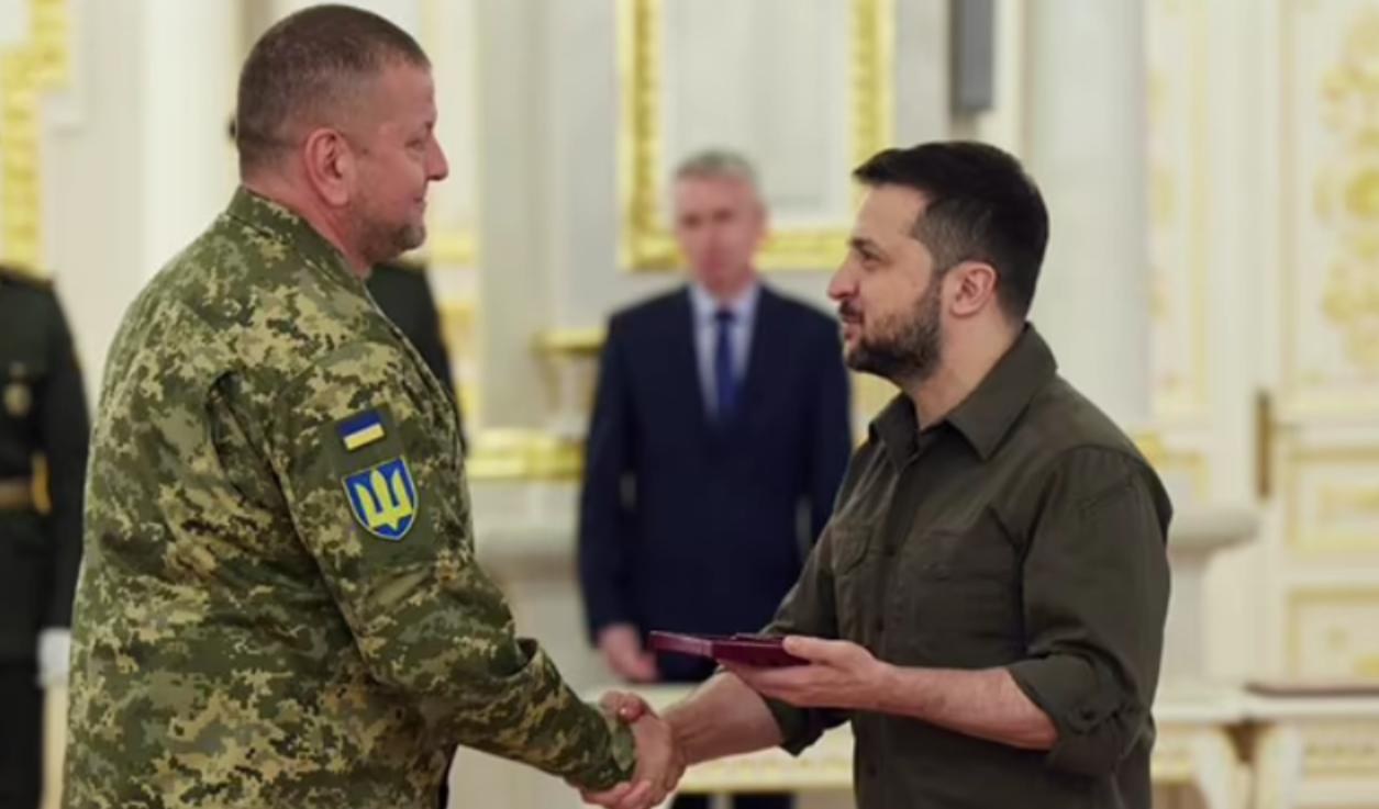 Валерий Залужный и Владимир Зеленский. Фото: president.gov.ua
